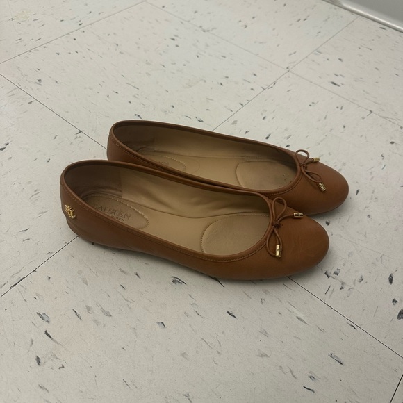 Ralph Lauren Jayna Brown Leather Flats - Picture 6 of 7
